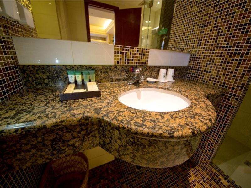 Greentree Inn Beijing Haidian District Qingheqiao Business Hotel Buitenkant foto