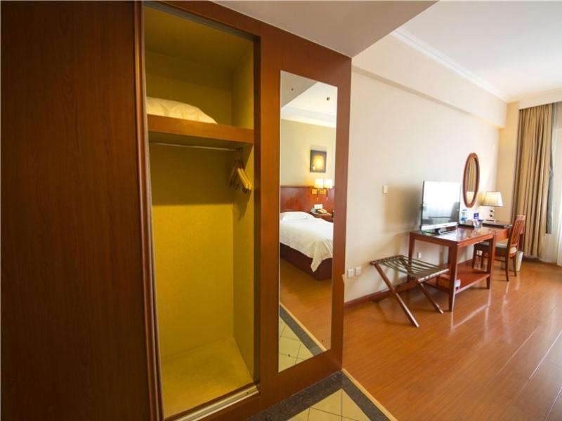 Greentree Inn Beijing Haidian District Qingheqiao Business Hotel Buitenkant foto